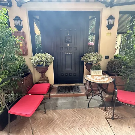 Navona Garden * Rome